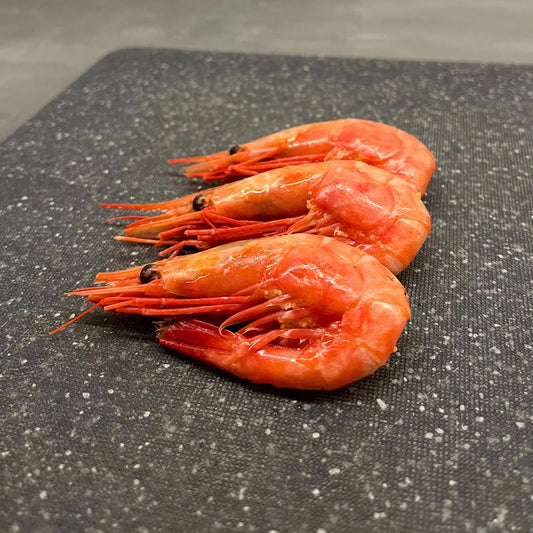 Färskfrysta räkor 30/50, stora och saftiga skaldjur för alla typer av rätter