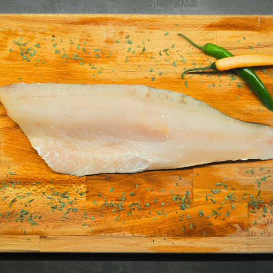 Vildfångad gös från Hjälmaren, hållbar fisk av högsta kvalitet, rik på protein och perfekt för hälsosamma måltider.